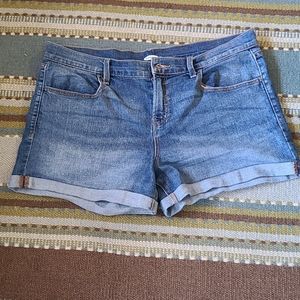 Old Navy jean shorts size 14